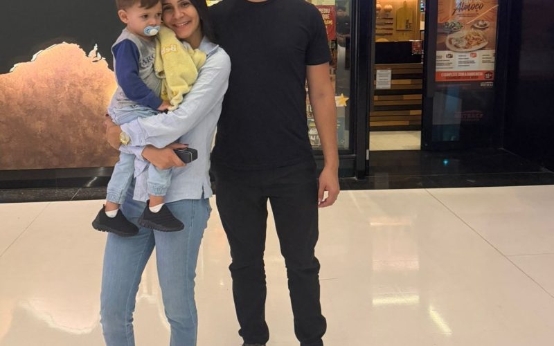 Criança convulsiona em shopping de Maringá, sofre parada cardíaca e é reanimada após massagem da mãe e orações de pessoas: ” Vi meu filho sem vida”
