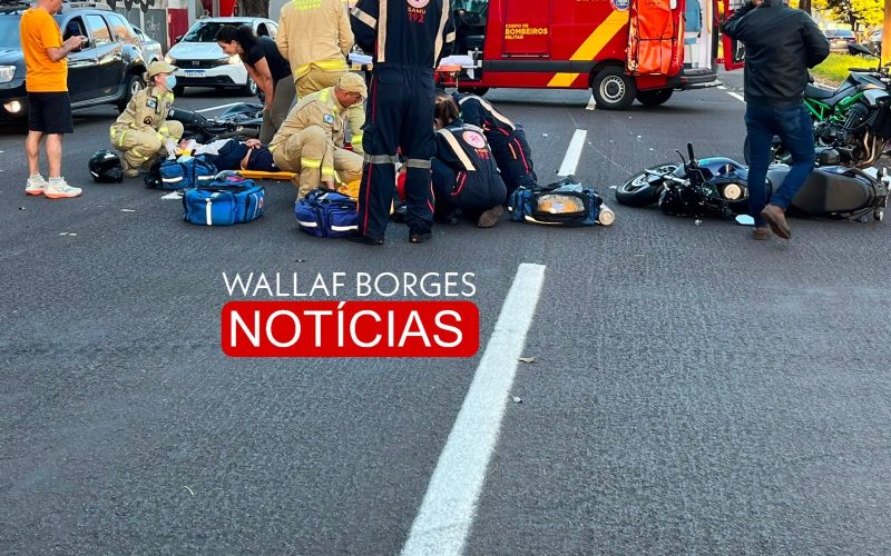 Dois motociclistas ficam feridos após acidente na Avenida Colombo, em Maringá