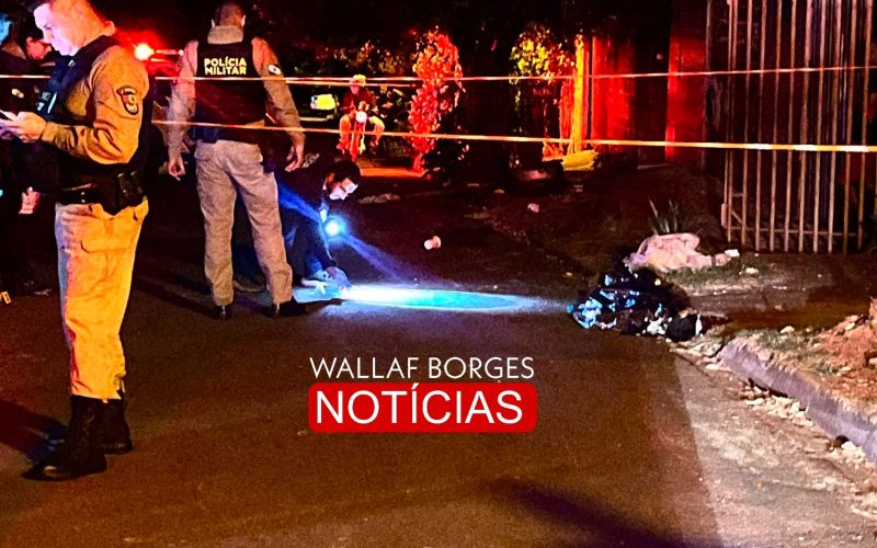 Homem é assassinado a tiros em frente a uma residência no Conjunto Mauá, em Sarandi