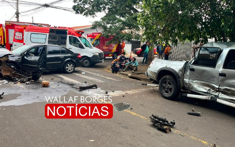 Colisão entre dois veículos mobiliza equipes de resgate no Residencial Eldorado, em Maringá