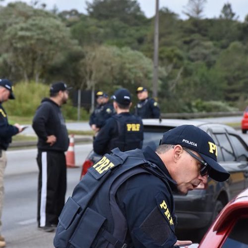 PRF registra 98 acidentes e quatro mortes durante a Operação Nossa Senhora Aparecida no Paraná