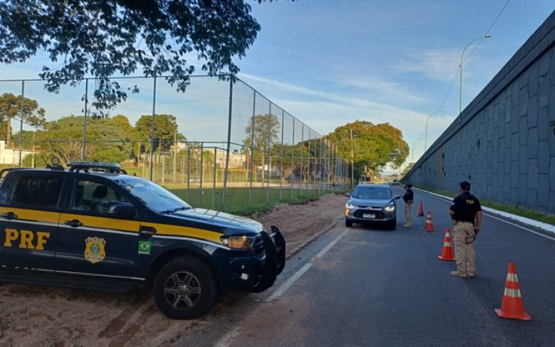 Mortes caem 43% nas rodovias do Paraná durante feriado do Dia do Trabalho, aponta PRF